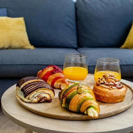 Le Tilleul De Lourdes