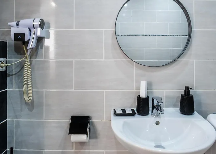 Le Tilleul De * ルルド